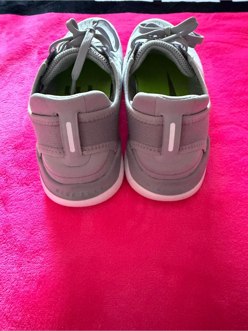 Nike Women’s Light Gray Lace-Up Running Sneakers